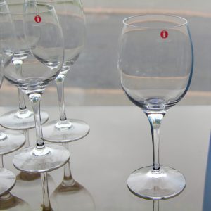 Timo Sarpaneva, Kolibri punaviinilasi, Iittala
